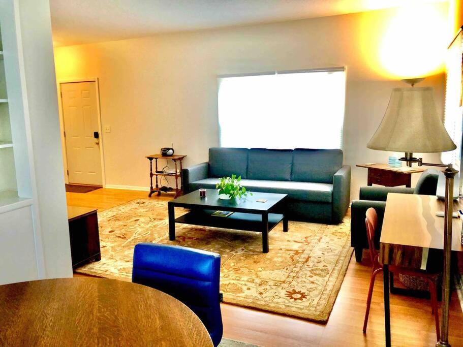 Two Bedroom Gem By Nokomis Apartamento *