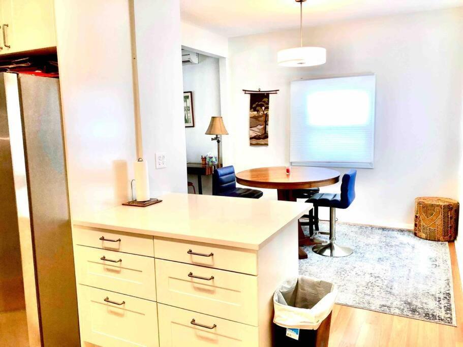 Apartamento Two Bedroom Gem By Nokomis